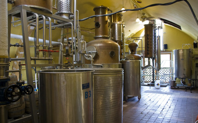 How Whiskey is Distilled - Tuthilltown Spirits Distillery
