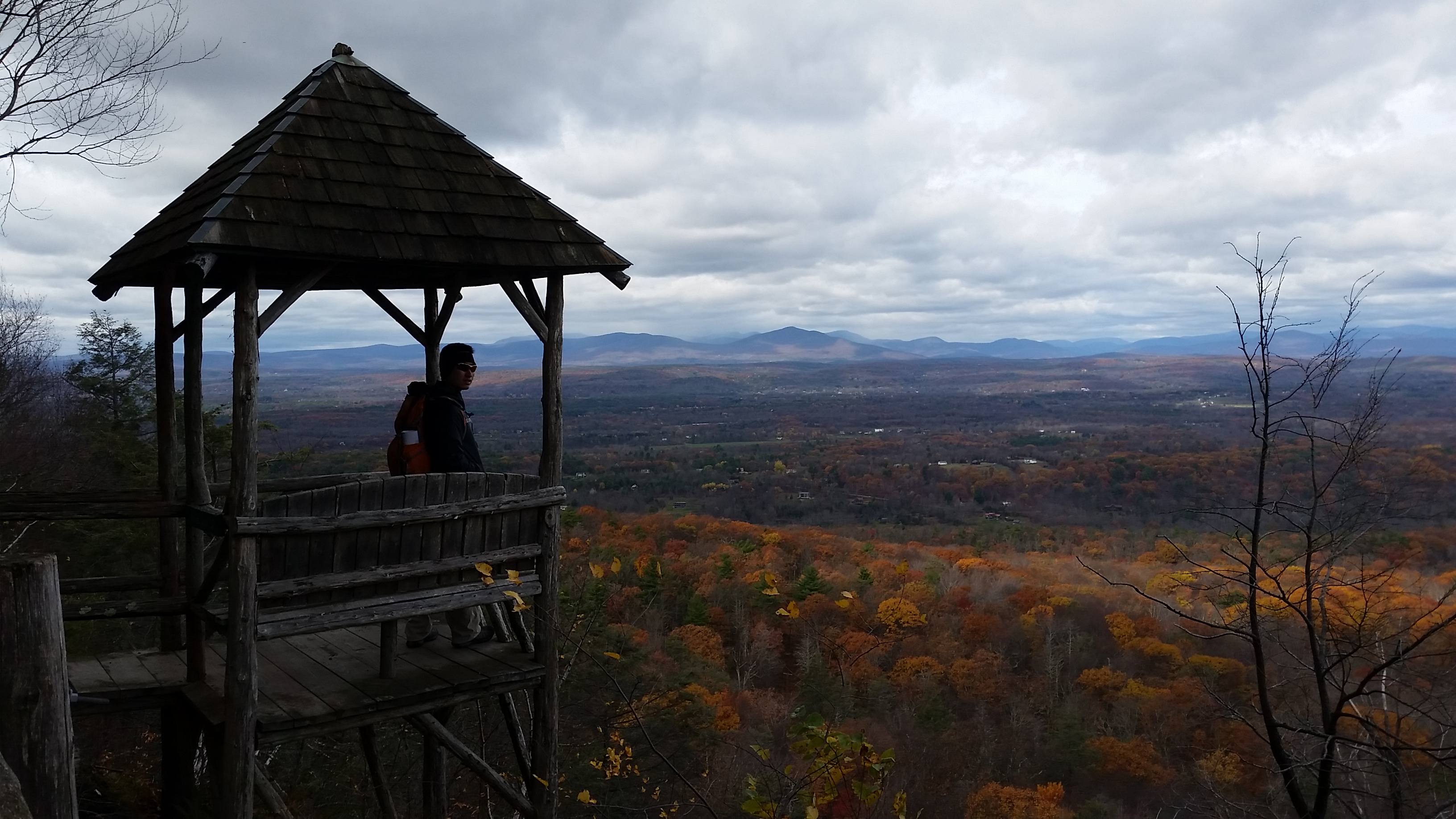 Hiking Mohonk Preserve - 5 Best Hikes in Hudson Valley