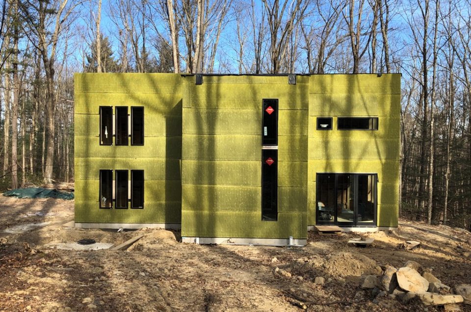 Construction Update February: Hill Road Houses
