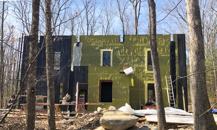 Construction Update April: Hill Road Houses