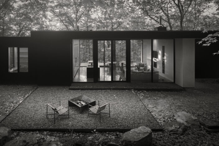 Design and Craft: Kaat Cliffs Glass Living Area
