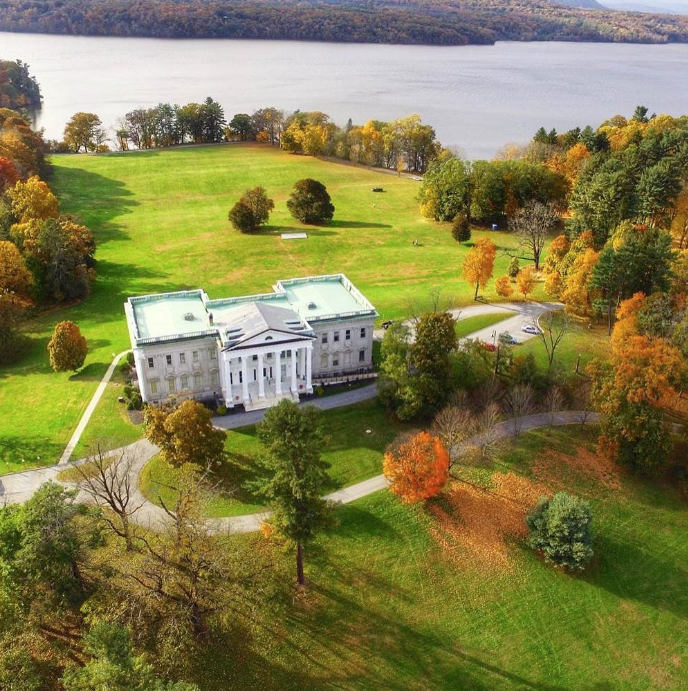 Where to Stay Cozy During Hudson Valley Fall